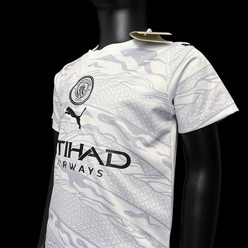 MANCHESTER CITY LIMITED EDITION I 24/25 KIDS KIT