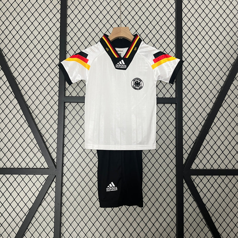 ALEMANIA I 1992 CONJUNTO INFANTIL (RETRO)